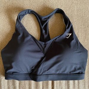 Gymshark Crossover Black Sportsbra
